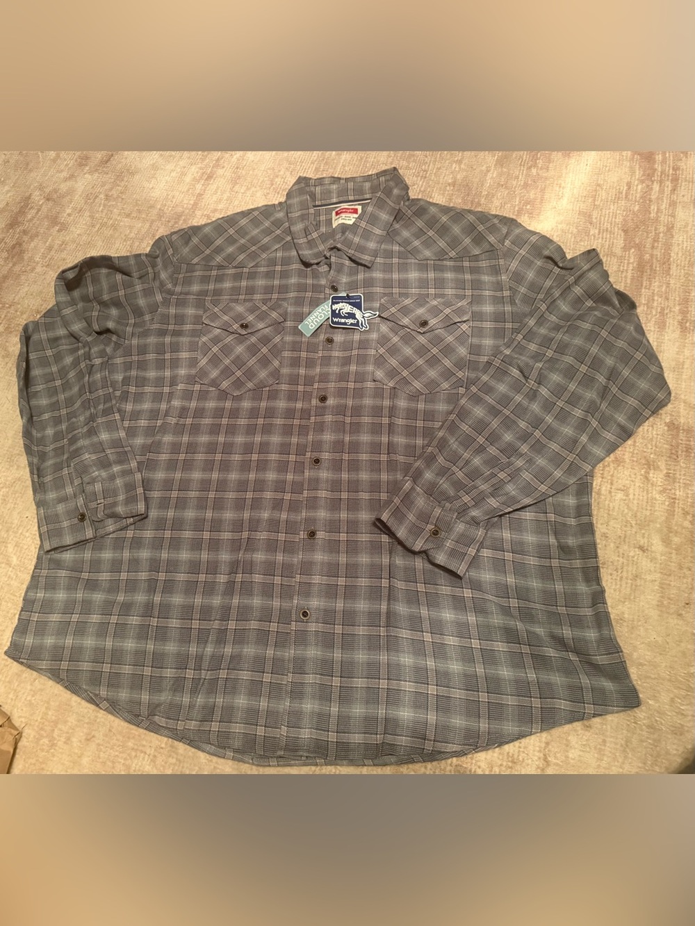 Wrangler Men's 3XL Gray Plaid Button-Down CLOUD flannel Shirt NWT - Picture 1 of 4